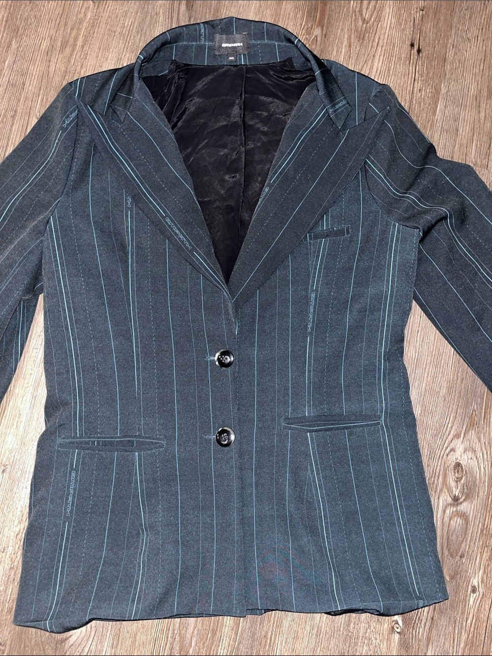 EMPATH LA Rare Pinstripe Tailored Blazer